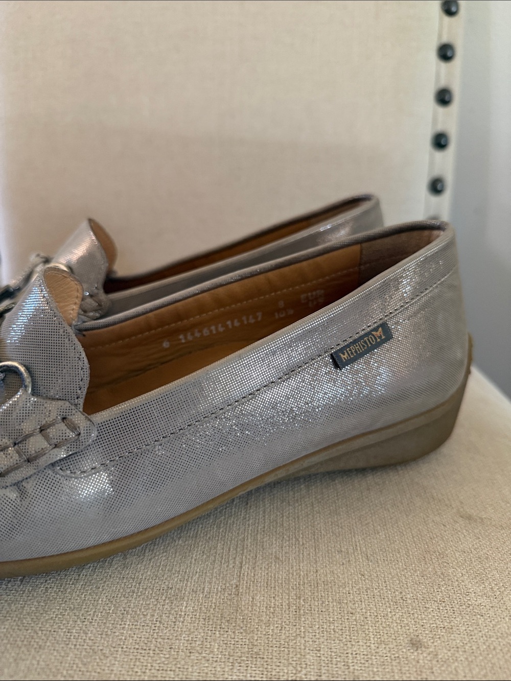 Mephisto Women's Cool Air Metallic Tassel Loafers Gray Taupe Size 10.5 - Picture 2 of 10